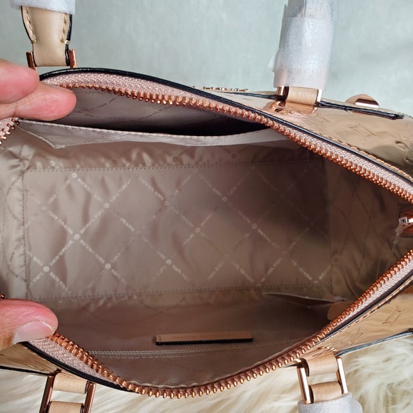 💥SALE💥Michael Kors Kara Large Duffle Satchel - Picture 6 of 7